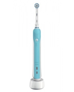 Купить Электрическая зубная щетка Braun Oral-B PRO 700 SENSI CLEAN голубой в E-mobi