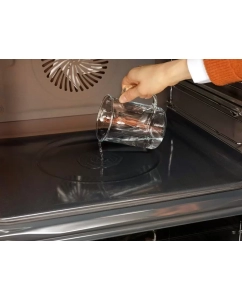 Купить Встраиваемый электрический духовой шкаф Electrolux EOF5C50BZ  в E-mobi