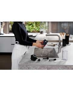 Купить Кофемашина автоматическая Delonghi ECAM220.80.SB серебристый, черный  в E-mobi