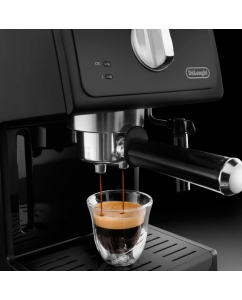 Купить Рожковая кофеварка DeLonghi ECP 31.21 Black  в E-mobi