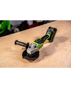 Купить Аккумуляторная угловая шлифовальная машина GreenWorks GD24AG 3200207UA  в E-mobi