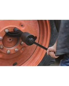 Купить Механический усиленный гайковерт 1", с головками 32, 33 мм  Дело Техники 536781  в E-mobi