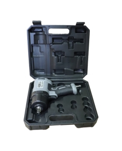 Купить Пневматический ударный гайковерт KraftWell 1/2", 1500 Нм KRW1500IW  в E-mobi