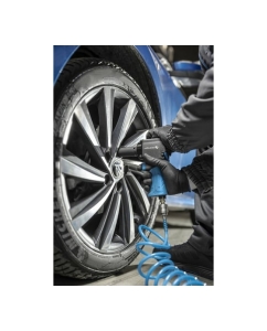 Купить Пневматический ударный мини гайковерт HOEGERT TECHNIK ultra short, 1/2", 680nm, ultra short HT4R626  в E-mobi