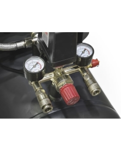 Купить Компрессор Парма K-4500/100БМ безмасляный 3*1500 Вт, 100л, 711 л/м 02.014.00009  в E-mobi