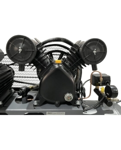 Купить Поршневой компрессор KraftWell 420 л/мин, 10 бар, 100 л, 380В, сеть 380 В, произв-ть 420 л/мин, объем ресивера 100 л, в комплекте KRW-AC420-100L  в E-mobi