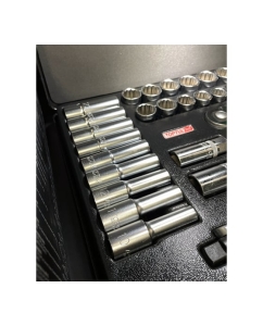 Купить Набор головок и аксессуаров TOPTUL 1/2 DR 12-гранных 8-32 мм, 41 предмет в металлическом кейсе GCAD4103  в E-mobi