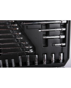 Купить Набор автомобильного инструмента Dreamcar 120 шт. DC-000-0180303  в E-mobi