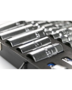 Купить Набор инструментов HOEGERT TECHNIK 29 шт, 1/2 HT1R480  в E-mobi