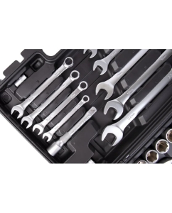 Купить Набор инструмента KRAFT Master 1/2DR и 1/4DR 82 предмета KT 701250  в E-mobi