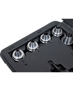 Купить Набор просечек в пластиковом футляре Автоdело 5.0-32.0 мм 10 предметов 40418 12635  в E-mobi