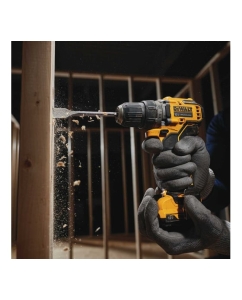 Купить Компактная дрель-шуруповерт DEWALT 12 В XR DCD701D2-QW  в E-mobi