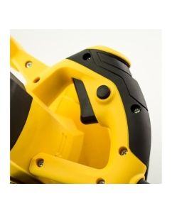 Купить Дисковая пила Kolner KCS 140/900 8031000086  в E-mobi