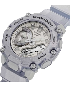 Купить Японские наручные часы Casio G-SHOCK GA-2200FF-8A с хронографом  в E-mobi