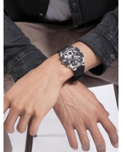 Купить Наручные часы Guess GW0571G1  в E-mobi