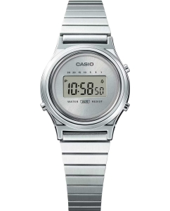 Купить Японские наручные часы Casio Vintage LA700WE-7A с хронографом  в E-mobi