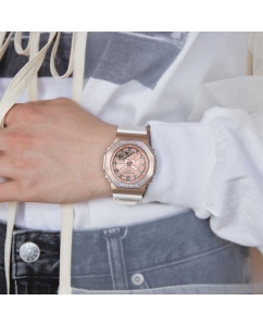 Купить Японские наручные часы Casio G-SHOCK GM-S2100CW-7A с хронографом  в E-mobi