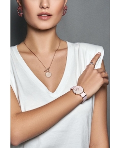 Купить Наручные часы Daniel Wellington Petite 32 Coral RG MOP  в E-mobi