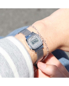 Купить Японские наручные часы Casio Vintage LA-670WEM-7E с хронографом  в E-mobi