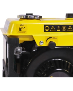 Купить Генератор Champion 1/1.1кВт 1.86 л.с., 2Т, 2.2 л, 12В, 11.8 кг IGG1001  в E-mobi