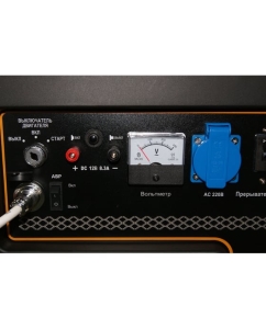 Купить Генератор LIFAN 10500EA-3U с датчиком моточасов (с мощн. без огранич. при 1-но и 3-х фазном режиме) 00-00160714  в E-mobi