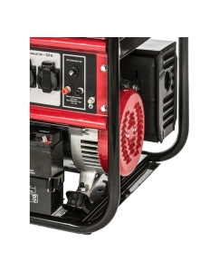 Купить Бензиновый генератор BRAIT BR5500-CU 02.01.008.029  в E-mobi