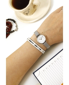 Купить Наручные часы Daniel Wellington Petite 24 Pressed Sterling S White  в E-mobi