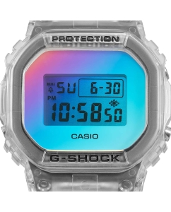 Купить Японские наручные часы Casio G-SHOCK DW-5600SRS-7 с хронографом  в E-mobi
