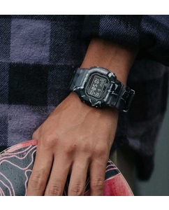 Купить Японские наручные часы Casio G-SHOCK DW-5000SS-1 с хронографом  в E-mobi