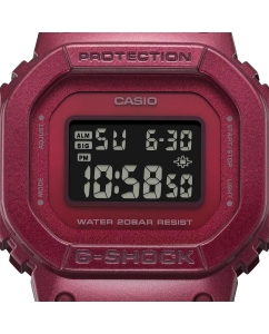 Купить Японские наручные часы Casio G-SHOCK GMD-S5600RB-4 с хронографом  в E-mobi