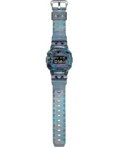 Купить Японские наручные часы Casio G-SHOCK DW-5600NN-1E с хронографом  в E-mobi