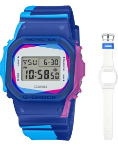Купить Японские наручные часы Casio G-SHOCK DWE-5600PR-2E с хронографом в E-mobi