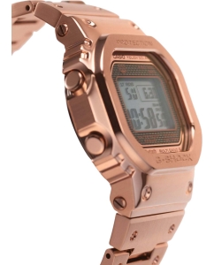 Купить Японские наручные часы Casio G-SHOCK GMW-B5000GD-4ER с хронографом  в E-mobi