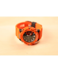 Купить Японские наручные часы Casio G-SHOCK GA-2200M-4AER с хронографом  в E-mobi