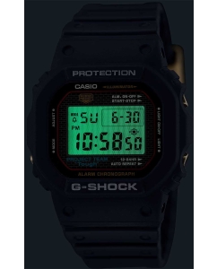 Купить Японские наручные часы Casio G-SHOCK DW-5040PG-1 с хронографом  в E-mobi