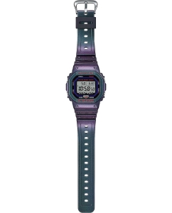 Купить Японские наручные часы Casio G-SHOCK DW-B5600AH-6 с хронографом  в E-mobi