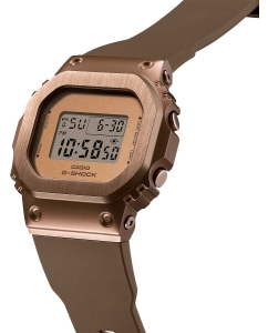 Купить Японские наручные часы Casio G-SHOCK GM-S5600BR-5 с хронографом  в E-mobi