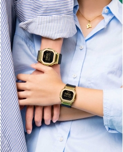 Купить Японские наручные часы Casio G-SHOCK GM-5600G-9E с хронографом  в E-mobi