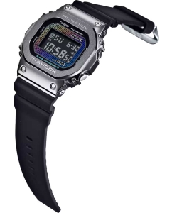 Купить Японские наручные часы Casio G-SHOCK GM-5600RW-1 с хронографом  в E-mobi