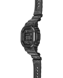 Купить Японские умные часы Casio G-SHOCK DW-H5600EX-1 с хронографом  в E-mobi