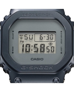 Купить Японские наручные часы Casio G-SHOCK GM-5600MF-2 с хронографом  в E-mobi