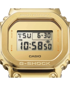 Купить Японские наручные часы Casio G-SHOCK GM-5600SG-9ER с хронографом  в E-mobi