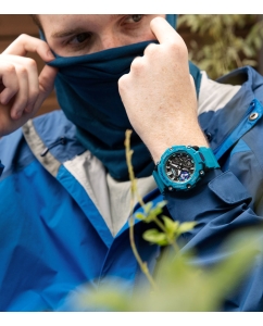 Купить Японские наручные часы Casio G-SHOCK GA-2200-2AER с хронографом  в E-mobi