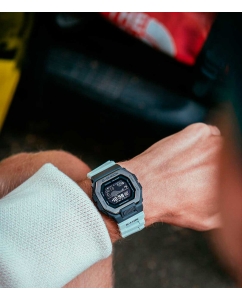 Купить Японские спортивные наручные часы Casio G-SHOCK GBX-100TT-8E с хронографом  в E-mobi