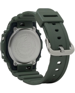 Купить Японские наручные часы Casio G-SHOCK DW-5610SU-3ER с хронографом  в E-mobi