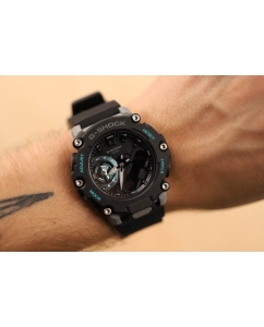 Купить Японские наручные часы Casio G-SHOCK GA-2200M-1AER с хронографом  в E-mobi