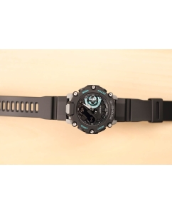 Купить Японские наручные часы Casio G-SHOCK GA-2200M-1AER с хронографом  в E-mobi