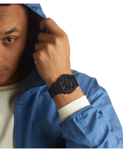 Купить Японские наручные часы Casio G-SHOCK GW-M5610U-1BER с хронографом  в E-mobi