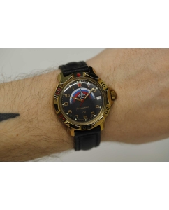 Купить Российские механические наручные часы Восток Командирские 819608  в E-mobi