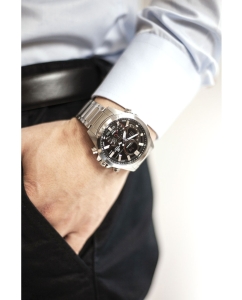 Купить Японские наручные часы Casio Edifice ECB-30D-1AEF с хронографом  в E-mobi